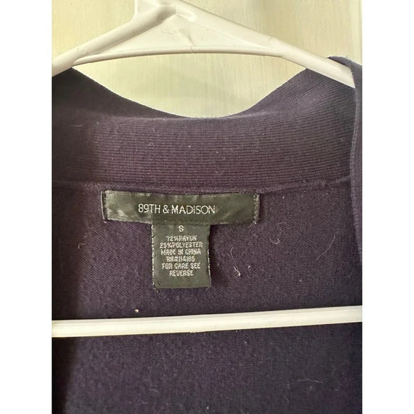 89th & Madison Women’s size small black cardigan - Picture 5 of 7